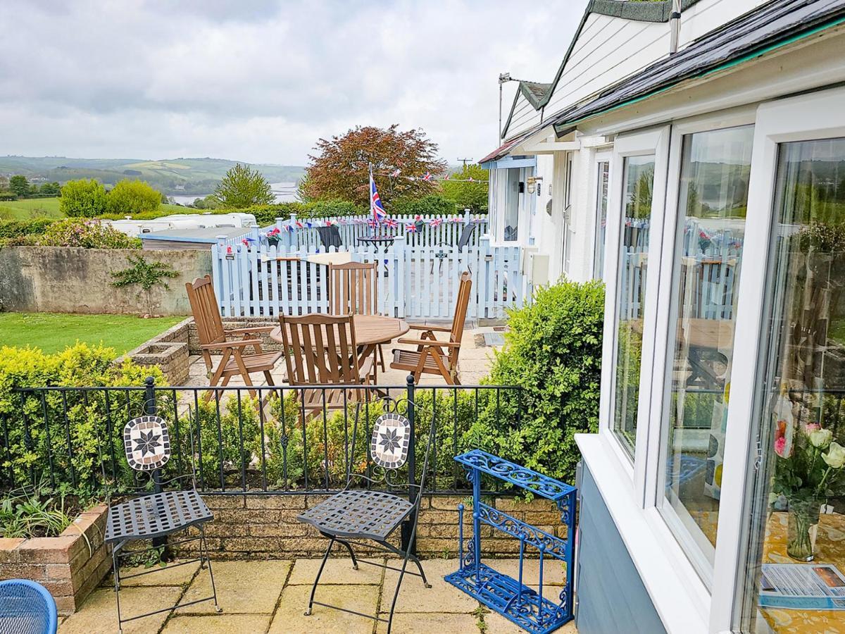 Dart Haven - Cheerful Holiday Bungalow In Galmpton Luaran gambar
