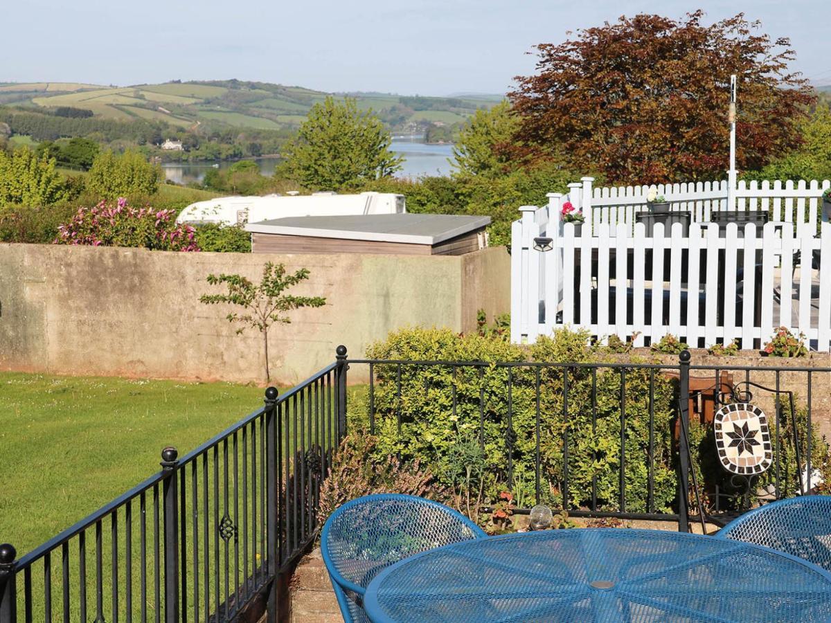 Dart Haven - Cheerful Holiday Bungalow In Galmpton Luaran gambar